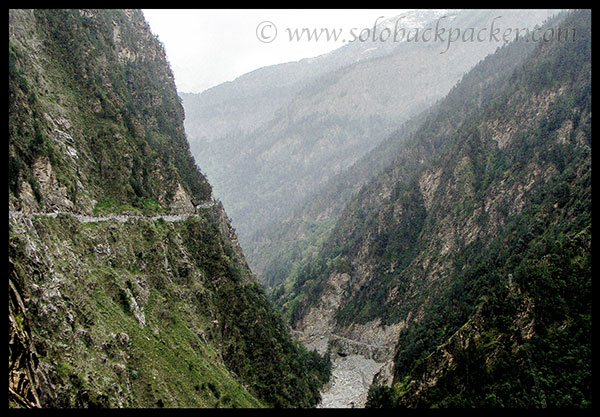 Road from Karcham to Sangla