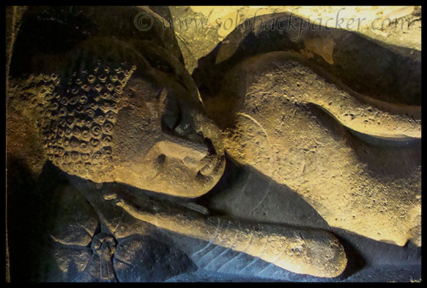 Reclining Buddha in Cave 26