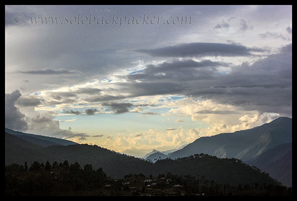 Read more about the article Gwaldam: A Beautiful Hill Station in Uttarakhand