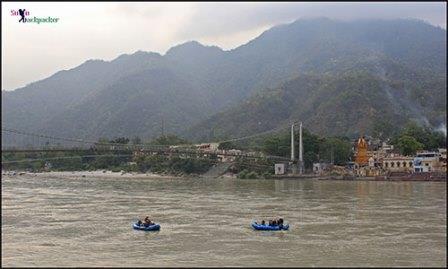 Read more about the article A Morning Stroll Along The Ganges in Rishikesh