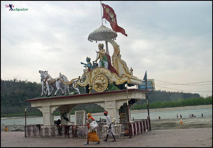 Lord Krishna and Arjuna Statue in Rishikesh