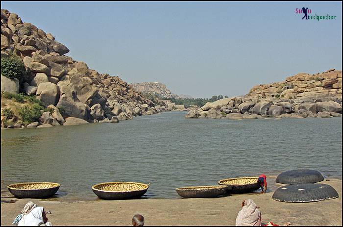 Coracle boats at the river