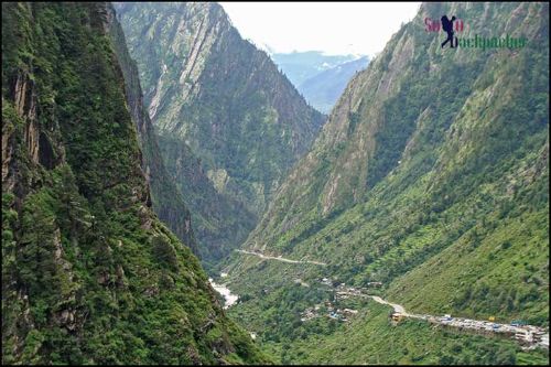 Read more about the article From Joshimath to Badrinath: A Journey Along the Alaknanda Valley